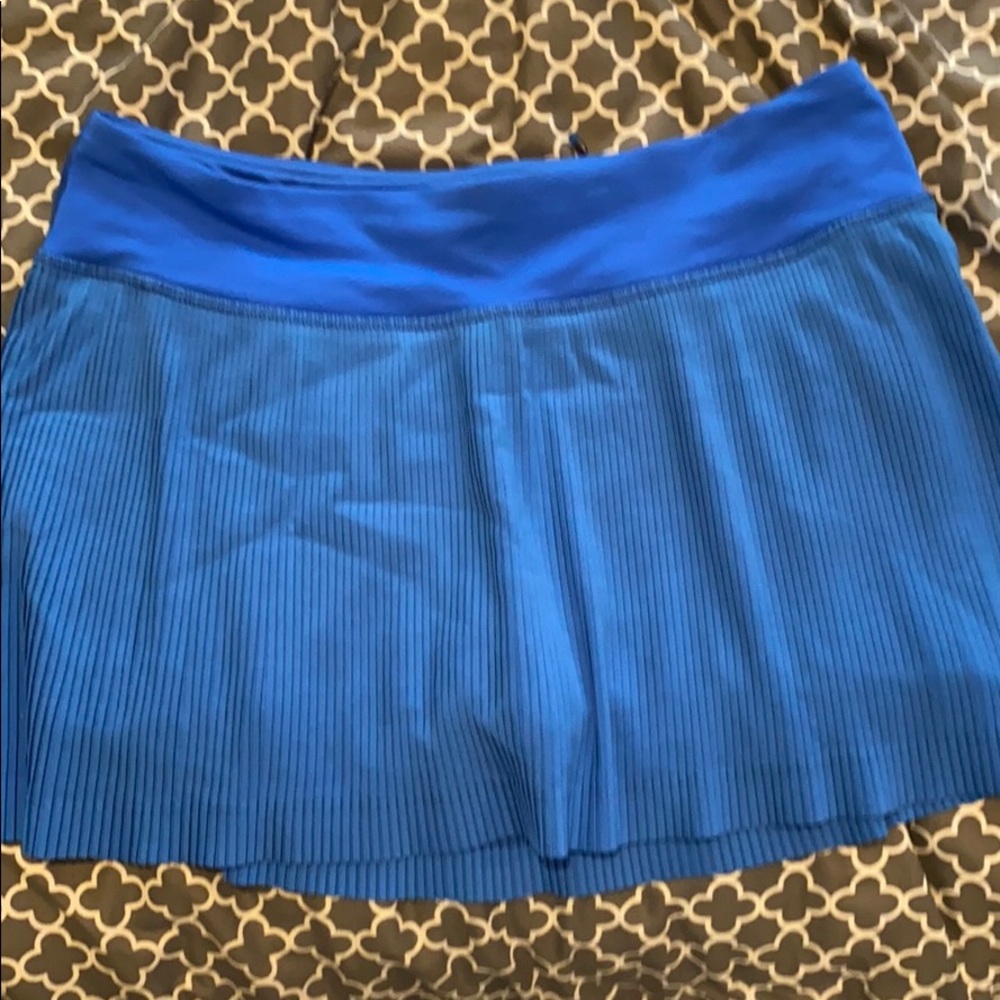 Lululemon Tennis Skirt- size 6